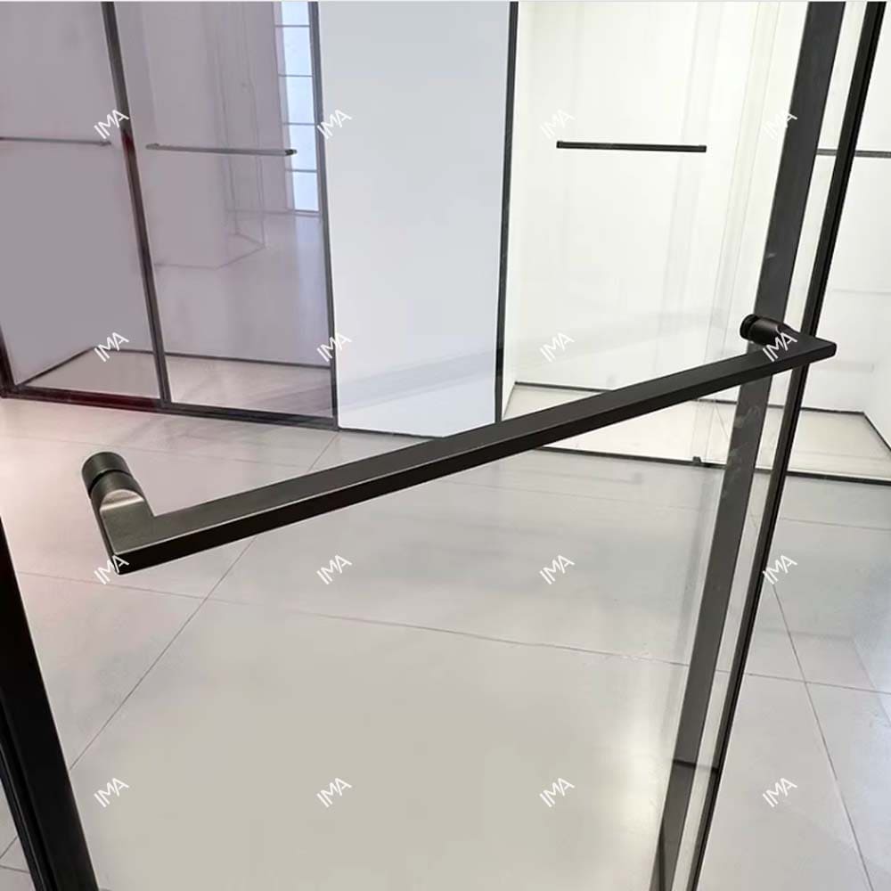 Phòng tắm kính hệ Slim trượt góc 135 độ với 5 màu khung xám titan, trắng gương, vàng xa mạc, vàng bóng, đen